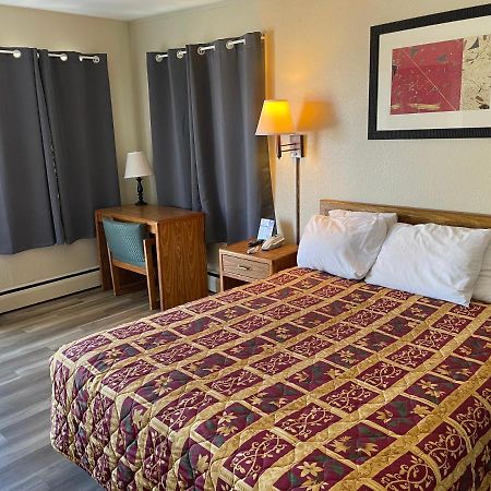 Rivers Inn Fort Madison Esterno foto