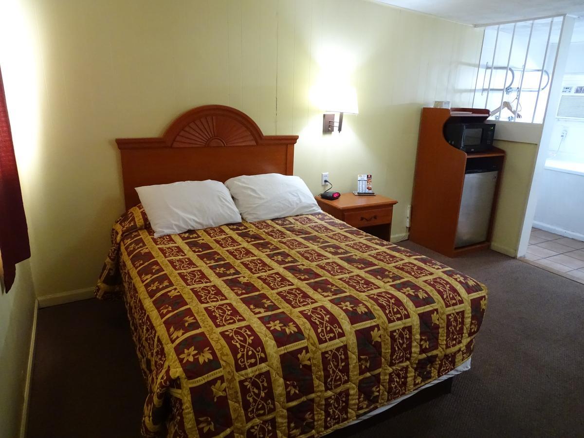Rivers Inn Fort Madison Esterno foto