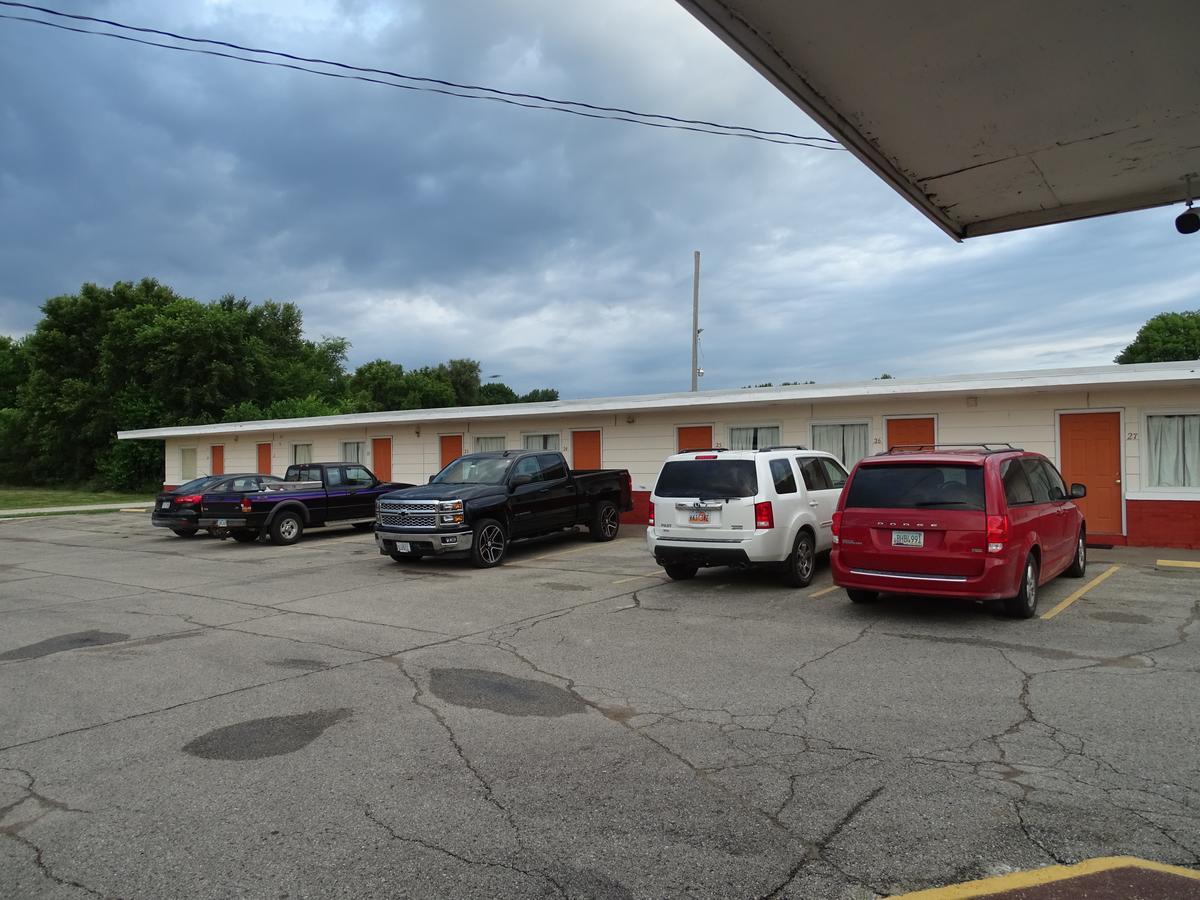 Rivers Inn Fort Madison Esterno foto
