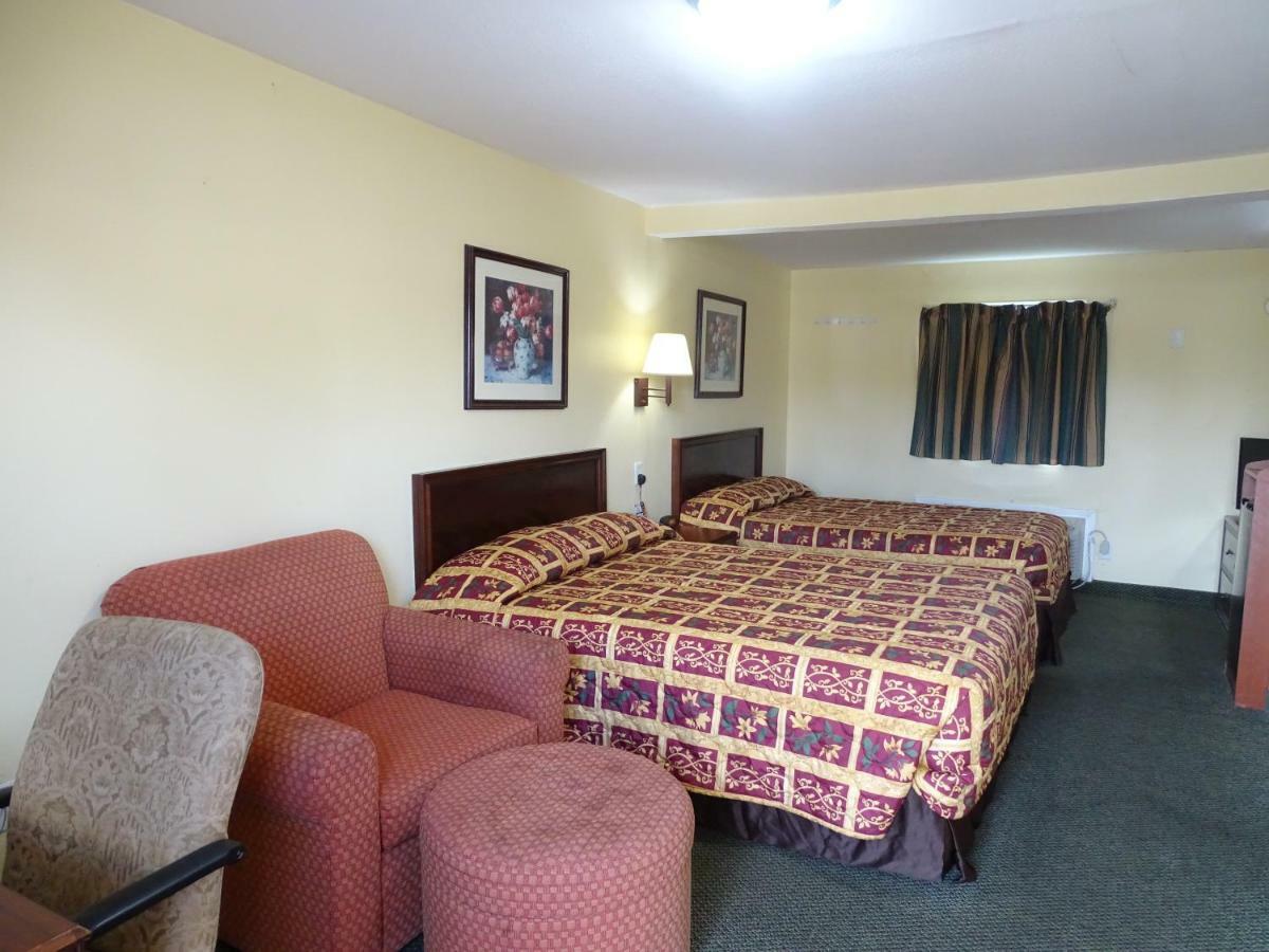 Rivers Inn Fort Madison Esterno foto
