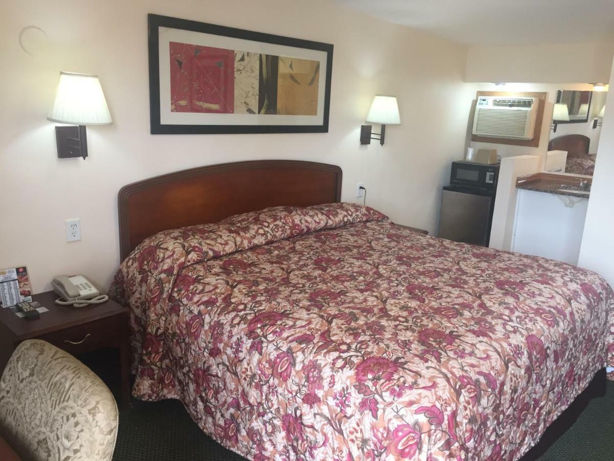 Rivers Inn Fort Madison Esterno foto